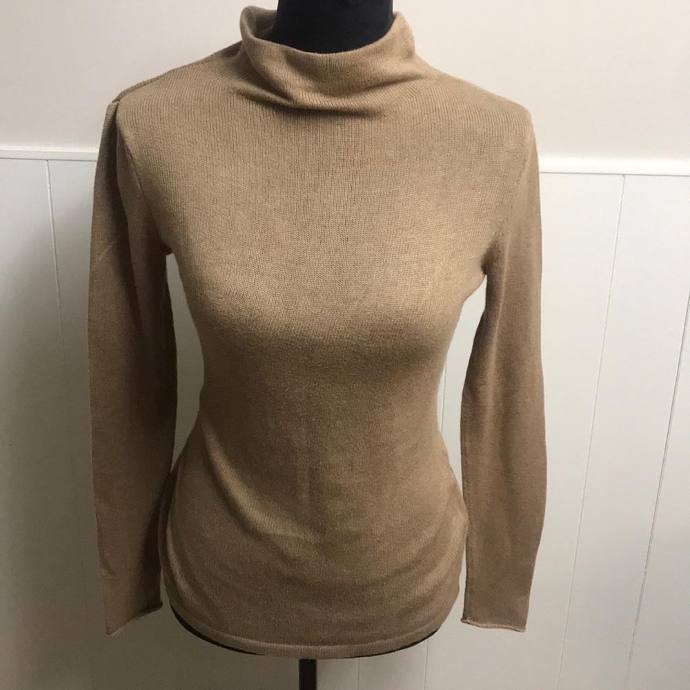 🦂WARM OLD NAVY HIGH NECK SWEATER🦂